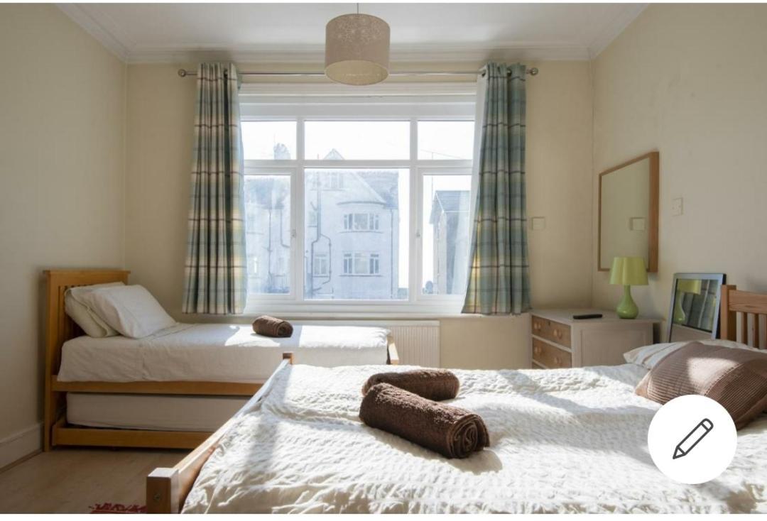 Bed and Breakfast Coastal Chic Бексхилл Экстерьер фото